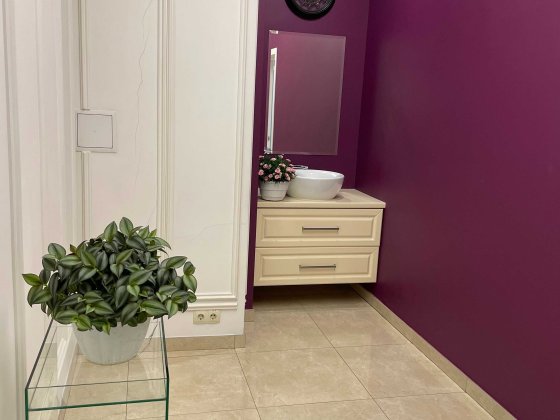 Оренда кабінету у сучасному салоні краси по вул. Залізнична