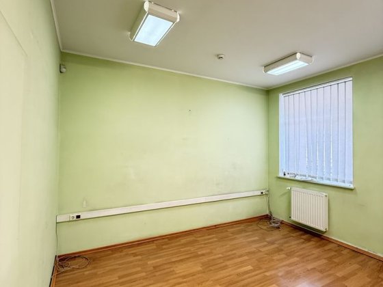 Оренда окремих кабінетів у окремозбудованому офісному будинку єпаркінг Львів