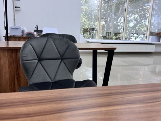 Здам в оренду місця для майстрів манікюру Дніпро