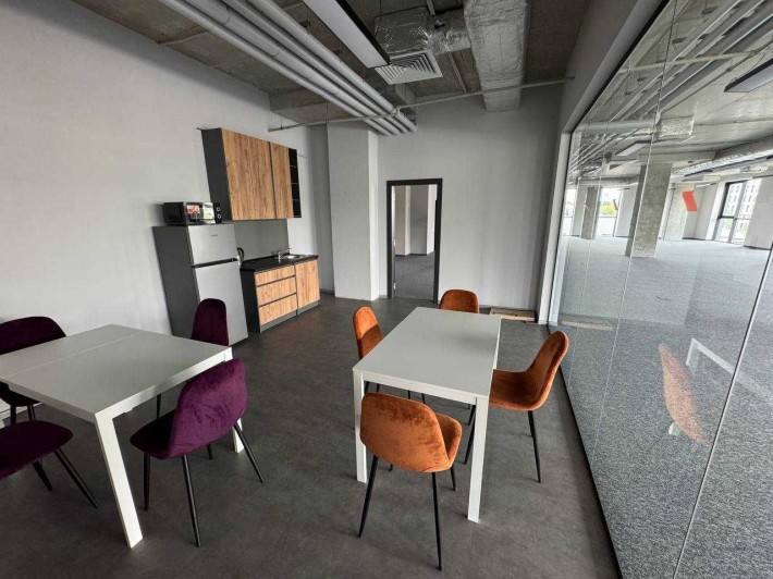 Оренда офісного приміщення вул. Зелена - фото 1