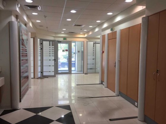 Презентабельне приміщення 97м пл.Маяковського. Фасадні вікна Запоріжжя