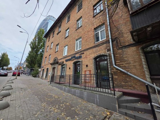 оренда фасадного приміщення на печерську, 72м.кв. Від власника Киев