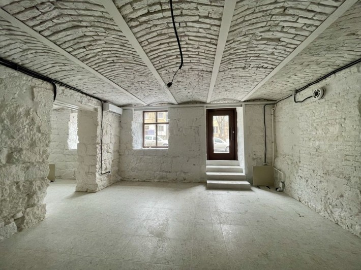 Оренда приміщення біля ЖК Британія та Семицвіт - фото 1