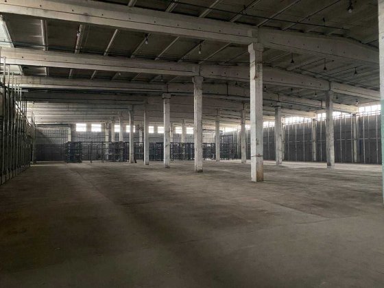 Оренда складу на рампі 2556 м2 Лівий берег БЕЗ КОМІСІЇ!!!