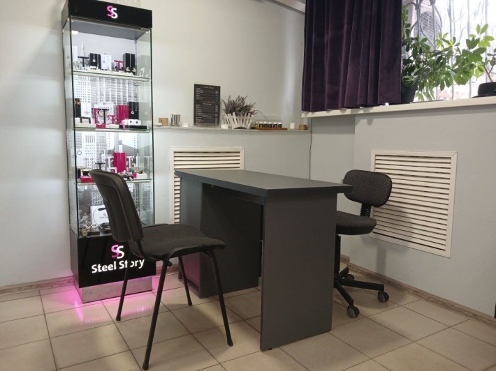 Сдам в аренду стол мастеру маникюра - фото 1