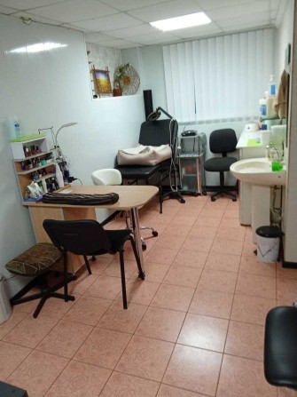 Аренда маникюр/бровист/визажист/плетение косичек - фото 1