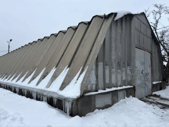 Оренда. Ангар. Лівий берег
