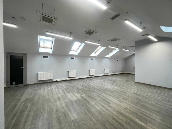 Без комісії ОРЕНДА офіс open space 66м. З  ПАРКОМІСЦЕМ Я.Мудрого - фото 1
