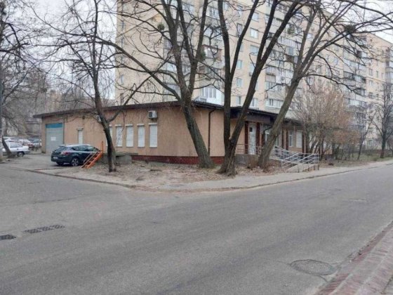 Без-%.Офіс-Шоу рум-Склад магазин (565м.кв) Вітряні Гори , р-н Віноград