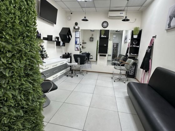 Сдам місто для перукаря и мастера маникюра Запоріжжя