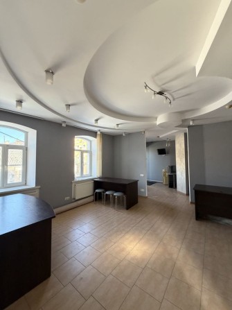 Оренда офісного приміщення в центрі міста - фото 1
