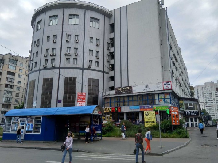 Офіс 181 м. кв. в БЦ "Колізей". Поруч м Позняки. - фото 1