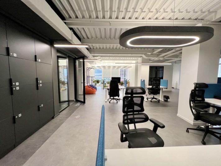 Розкішний VIP-офіс 750 (м2) з дизайнерським ремонтом та меблям в БЦ - фото 1