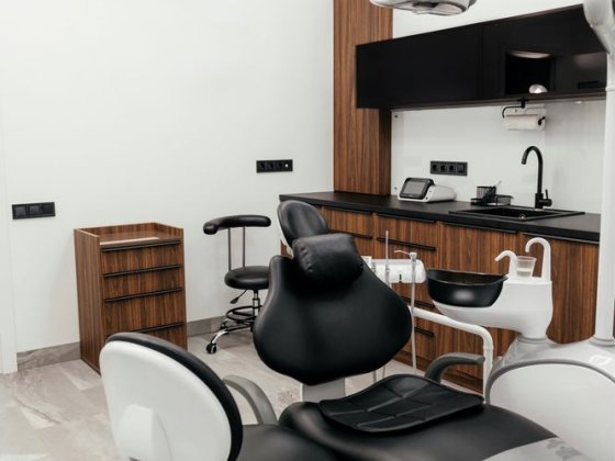 Оренда стоматологічного кабінета 30 змін