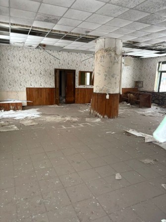 Здание в аренду у автовокзала, удобный подъезд, эл-во, вода - фото 1