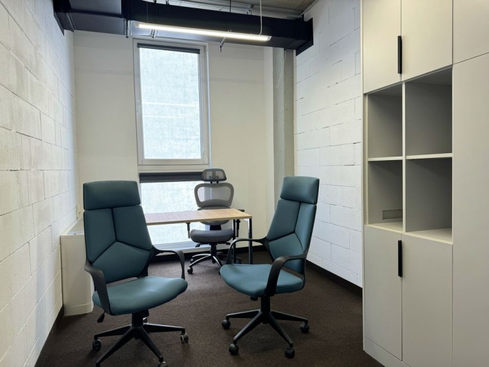 Офіс з ремонтом 750 (м2) в Бізнес-Центрі - фото 1