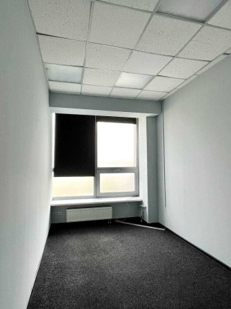 Пл. Українських Героїв/Палац Спорту. ОФІС 288м2. ЗАВЖДИ Є ІНТЕРНЕТ! - фото 1