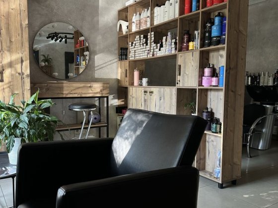 Оренда для бровіста/візажиста та перукаря Запоріжжя