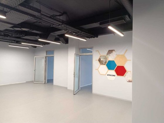 Сдам офис 1736 м2 с ремонтом в центре города Дніпро