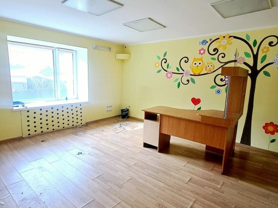 Без комиссии н/ф 1 этаж Пл.136м2 3каб. ст.м.Оболонь Киев