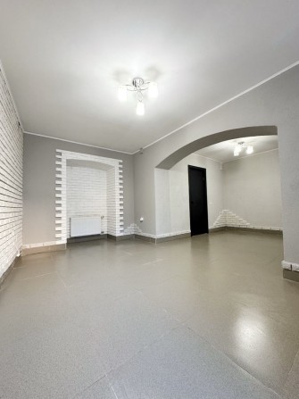 Фасад комерція центр комерційне приміщення Джерельна - фото 1