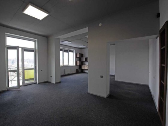 Оренда офісу в центрі міста.Вул.Кості Левицького, Галицький рн, 210м2 Львов