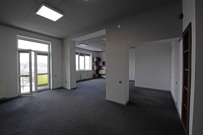 Оренда офісу в центрі міста.Вул.Кості Левицького, Галицький рн, 210м2 - фото 1