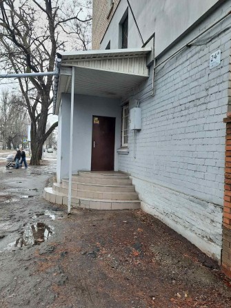 Сдам помещение 1эт 37м2 - фото 1