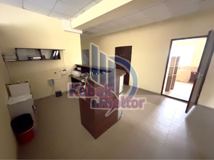 Офис. Левый. Аренда. - фото 1