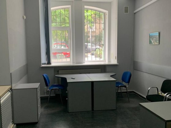 Аренда офиса (4 кабинета) ул. Конная/Пастера