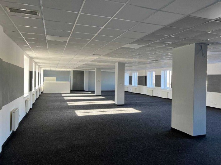 Від власника!!! Оренда офісу на вул.Стороженка,900м2,Генератор!!! - фото 1