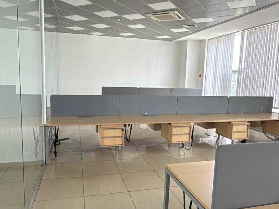 Оренда офісного приміщення по вул. Угорська. Без Комісії!!! 1005м2 Львів