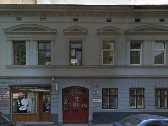 Оренда приміщення з великим потенціалом під комерцію в центрі Львова Львів