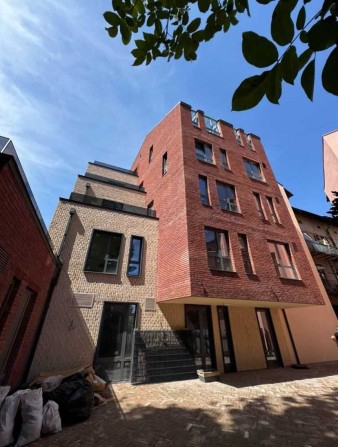 Оренда офісного будинку з видовими терасами по вул.Зарицьких - фото 1