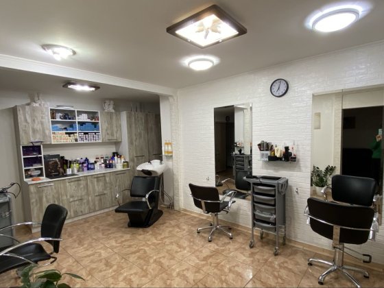 Здам в оренду перукарський зал