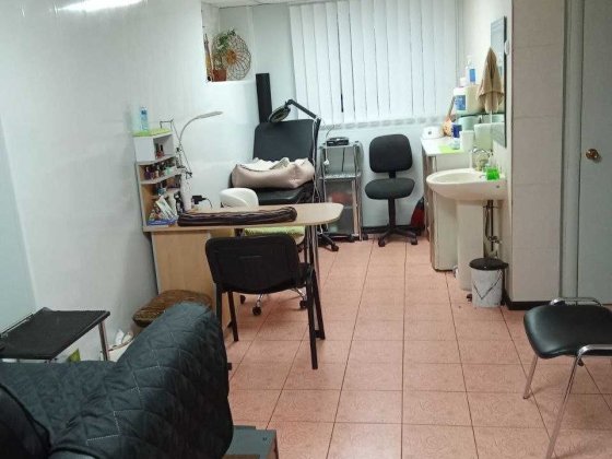 Аренда маникюр, бровист, визажист, плетение косиичекк Запорожье
