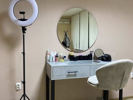 Оренда центр,теплий кабінет,оренда кушетки, оренда стола для бровиста