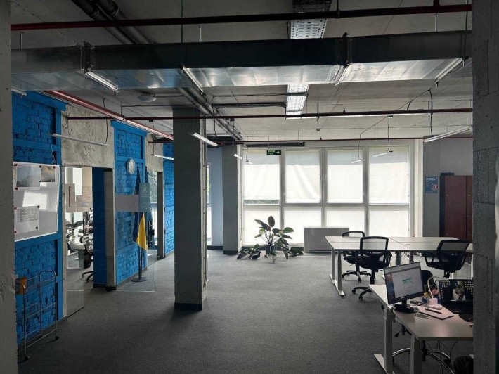 Оренда сучасного офісу на вул.Героїв УПА, Франківський рн, 378м2 - фото 1