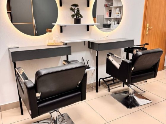 Оренда перукарсьеого крісла є генератор (кератин та ботокс) Киев