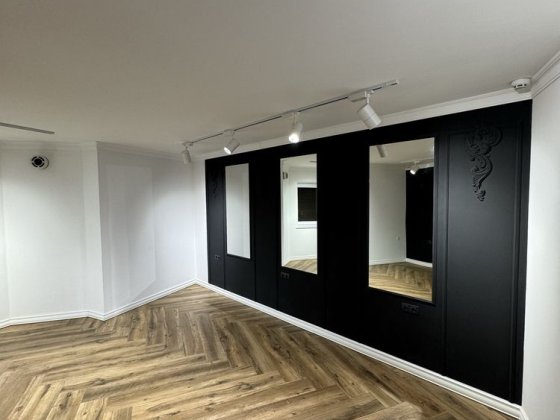 Оренда приміщеня по вул. Соняшникова Львів