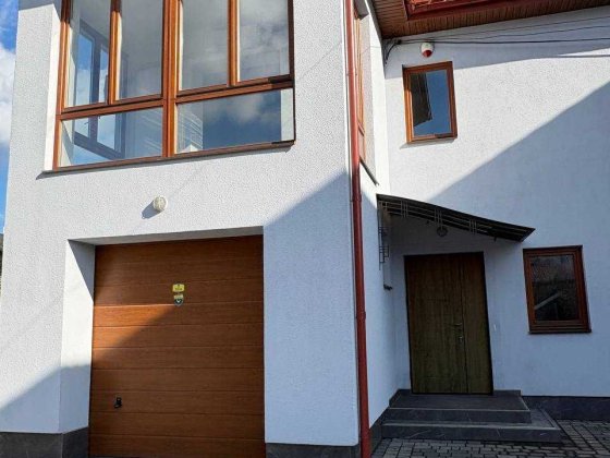 Оренда офісного приміщення площею 230 кв.м вул. Щирецька Львів