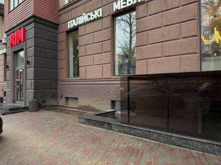 Фасадное помещение на ул Среднефонтанской. - фото 1