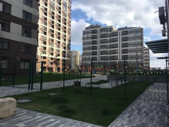 О. Олеся, ЖК "Варшавский", 8 очередь Київ