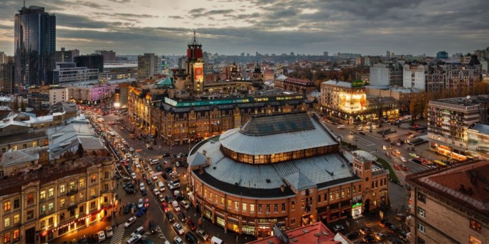 Аренда помещения 727 м2, центр, фасад, трафик, ресторан, магазин - фото 1