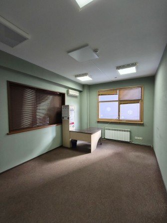 Оренда приміщення 78 м кв свій санвузол та кухня, Південна, Le Silpo - фото 1