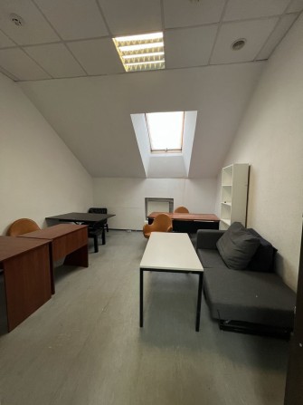 Здаю приміщення в Центрі з ремонтом , 160 кв м - фото 1