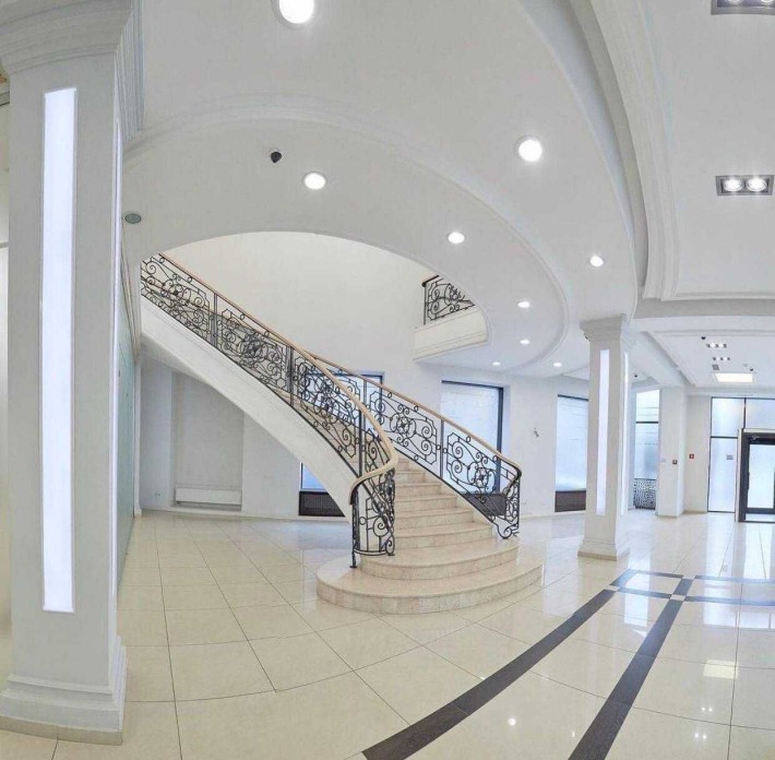 Здам вишукане приміщення 750м2 на вул. Половицька біля Оперного Центр - фото 1