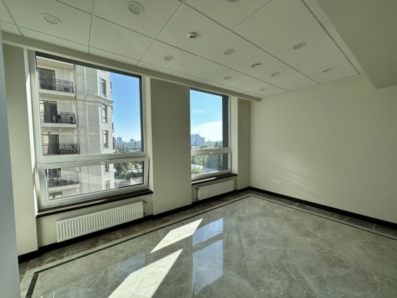 Сдам офис 800м.кв на Итальянском бульваре Kadorr