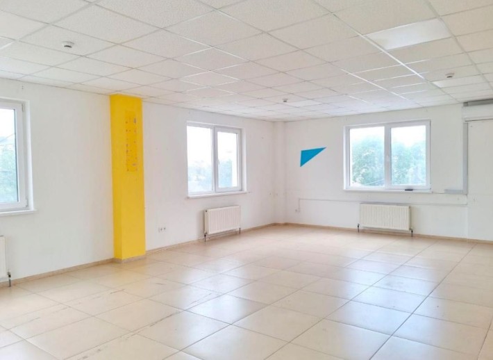 .Помещение под любой вид бизнеса или склад. Без комиссии. С ремонтом - фото 1