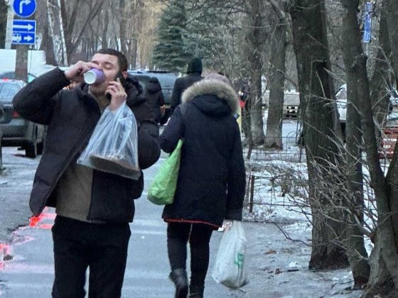 Здам фасад 15м2 Дорогожичі Ольжича 9 між Форою та Екомаркетом